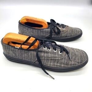 Keds Triumph Style Gray Mid-Top Suede Sneaker Women Size 9